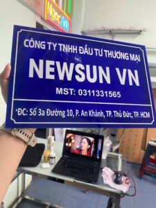 bảng hiệu mica đẹp